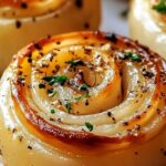 Garlic Swirl Rolls – Buttery, Fluffy, and Packed with Garlic Goodness