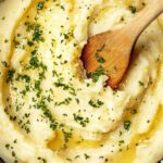 The Easiest Crockpot Mashed Potatoes – Creamy, Fluffy, and Hands-Free!