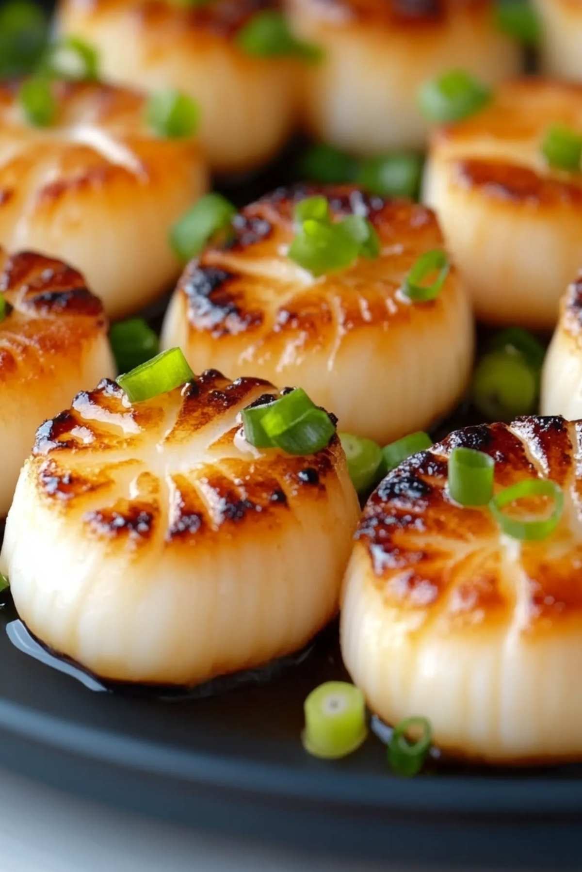 Juicy Japanese-Style Seared Scallops