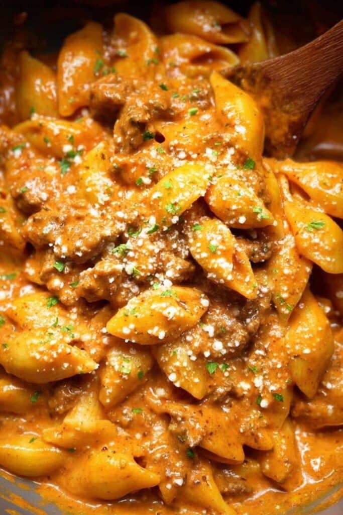 Creamy Garlic Beef Pasta Recipe